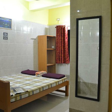Gokarna Rsn Stay In Top Floor For The Young & Energetic People Of The Universe Экстерьер фото